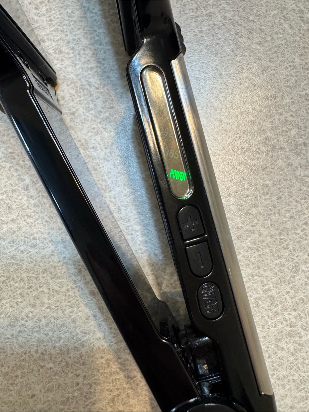 INFINITY PRO BY CONAIR CERAMIC 2" FLAT IRON STRAIGHTENER - Picture 7 of 7